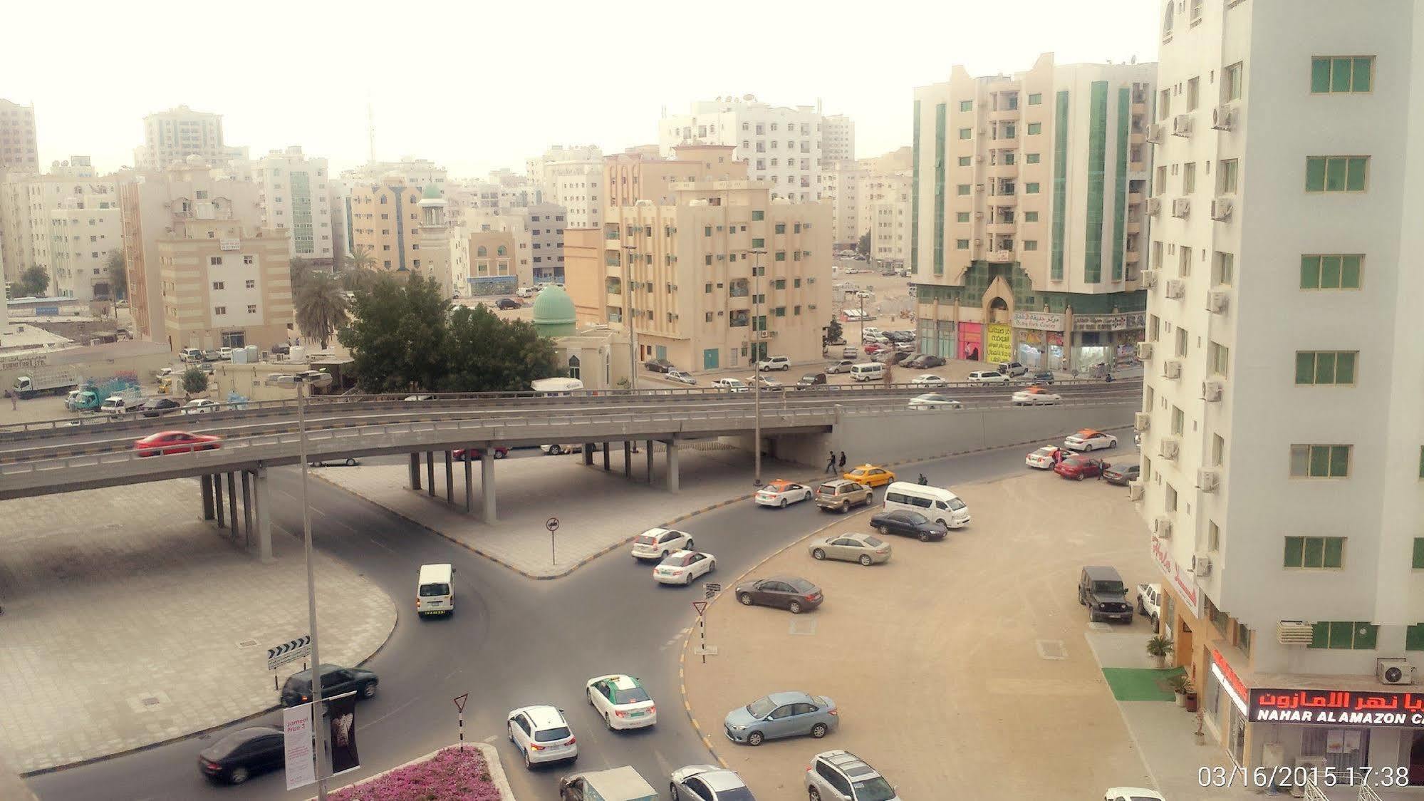 Al Reem Hotel Apartments Sharjah Eksteriør billede